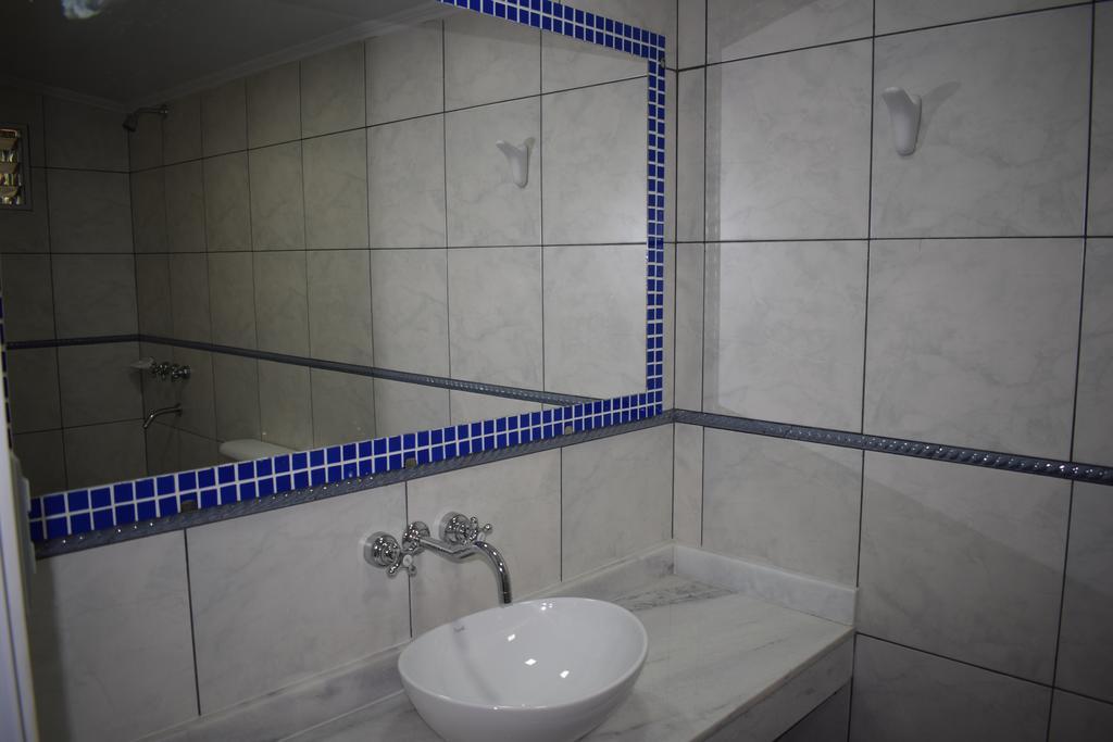Tucan Hostel Puerto Iguazú Kültér fotó
